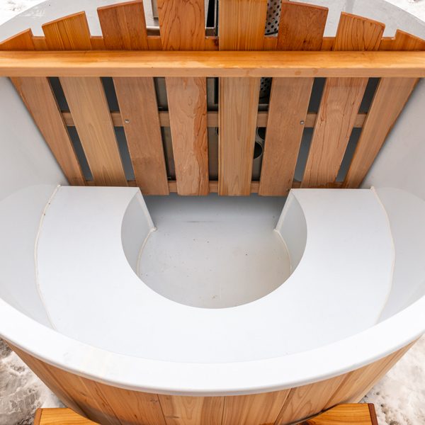 The Evolution Cedar Tub photo 5