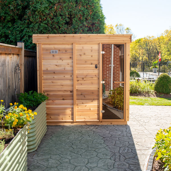 CU772 Outdoor Pure Cube Sauna - Knotty Red Cedar photo 2
